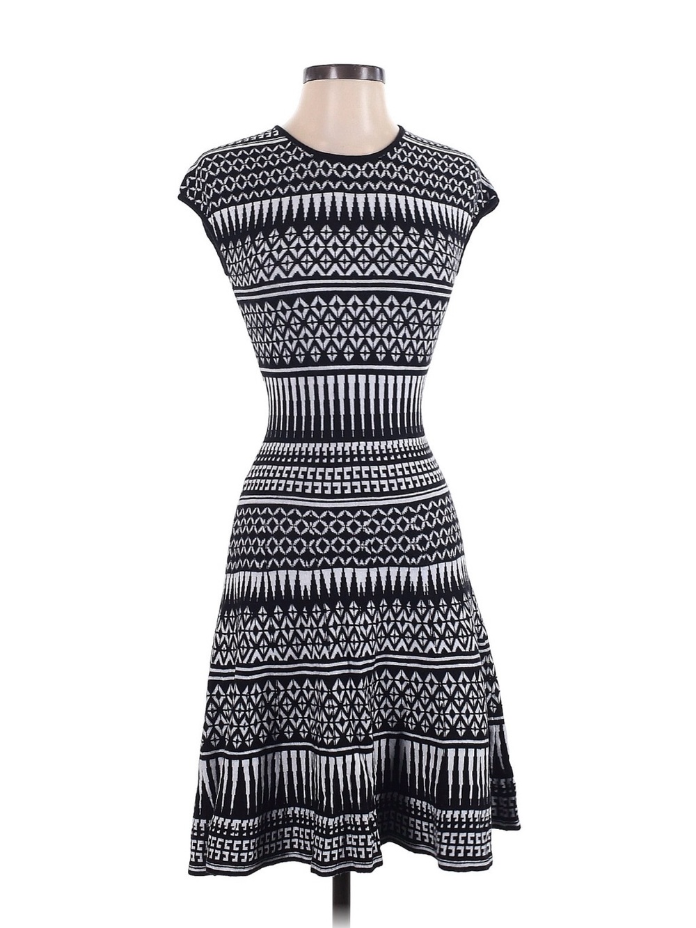 Max Studio Black and White Geometric Midi Dress